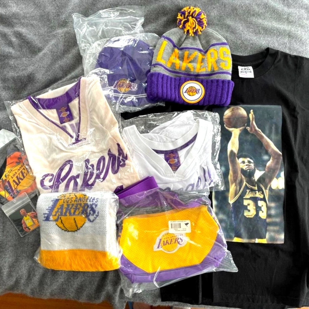 Los Angeles Lakers Memorabilia